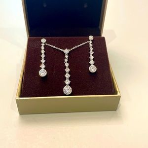 Beautiful Sterling Silver Drop CZ Necklace w Matching Earrings New